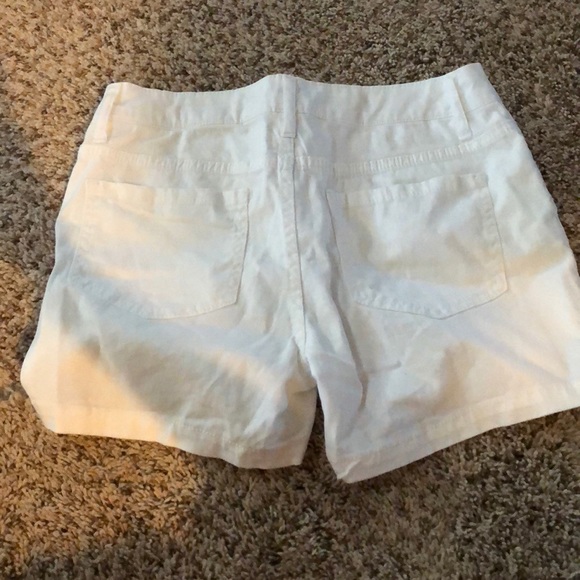 Shorts - Picture 2 of 2